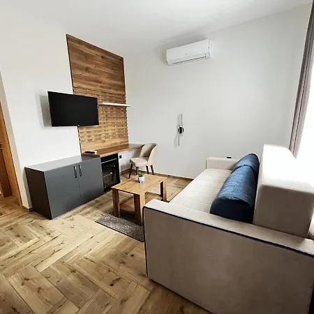 Caka Luxury & Restaurant Panzió