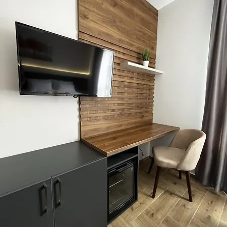 ćaka Luxury Rooms&restaurant Couette-café 3*