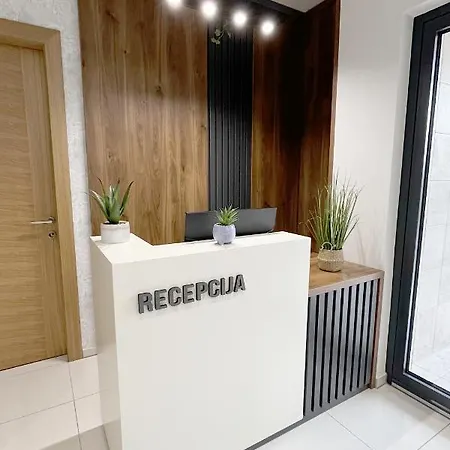 Couette-café ćaka Luxury Rooms&restaurant 3*