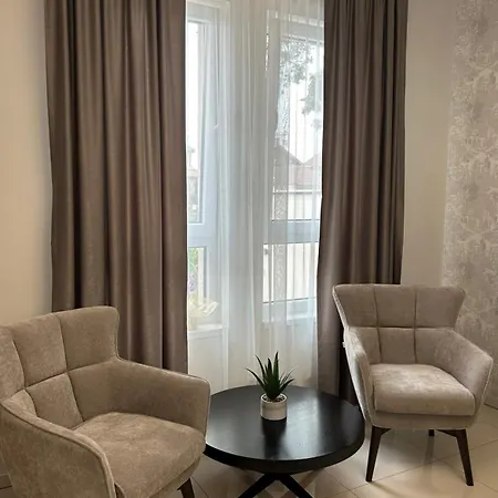 Bed & Breakfast Caka Luxury & Restaurant