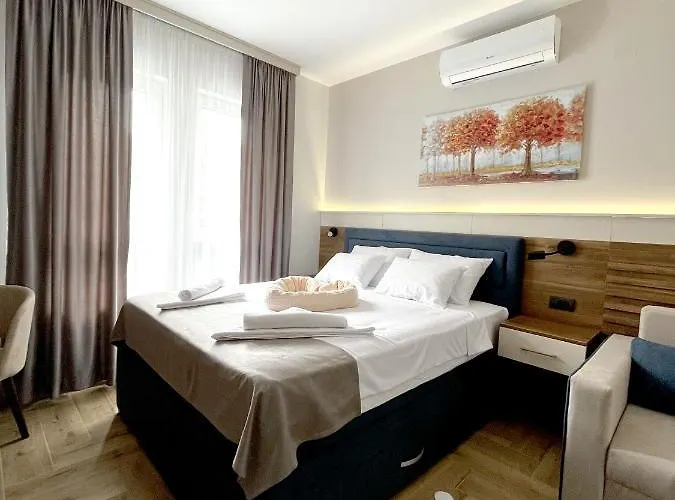 ćaka Luxury Rooms&restaurant Couette-café 3*