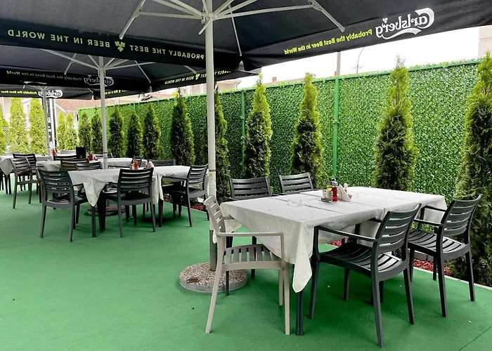 ćaka Luxury Rooms&restaurant Ćuprija